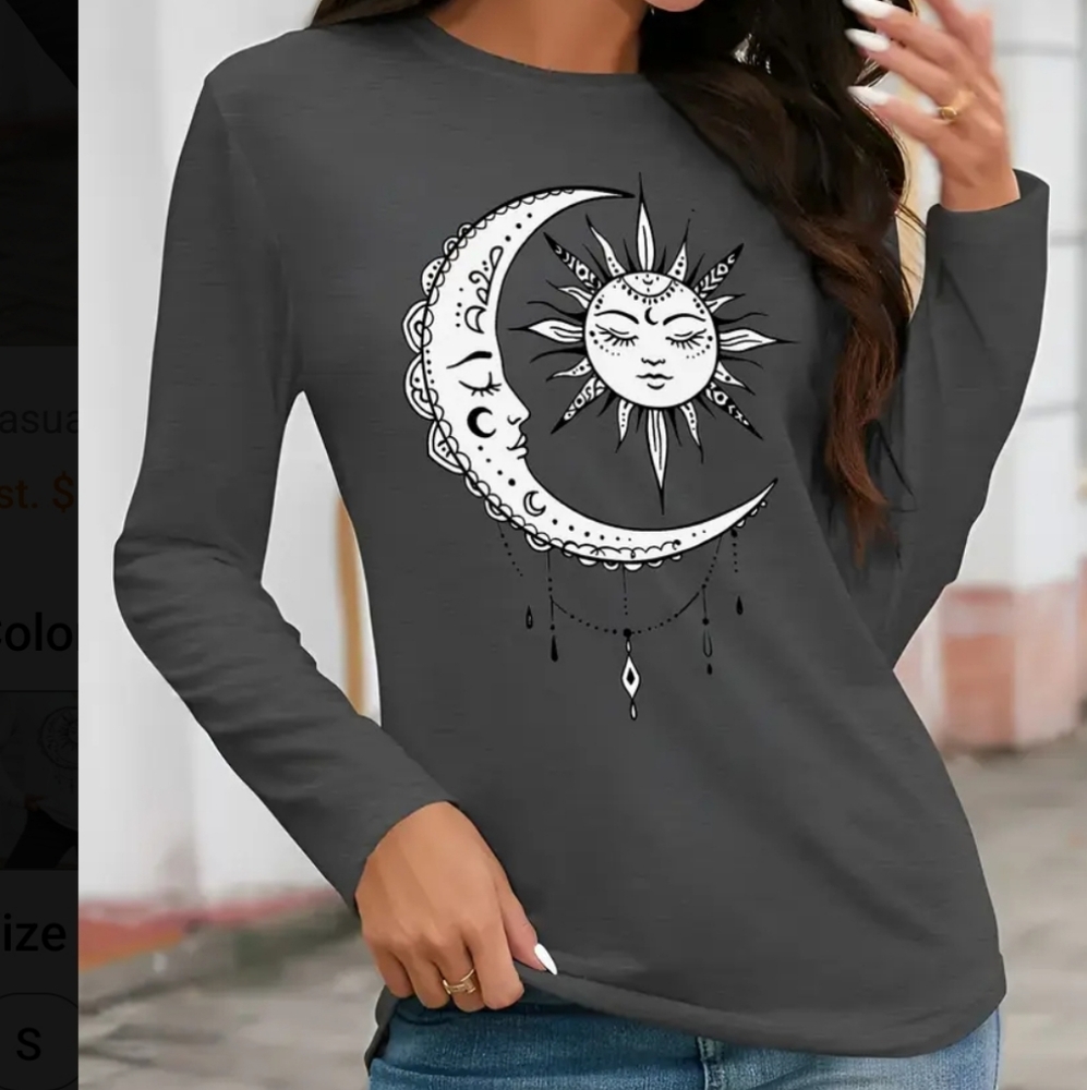 Women's Light Gray Graphic Long Sleeve Top